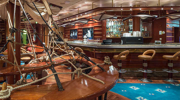 Schooner Bar